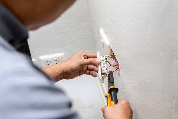 Best Circuit Breaker Repair  in Glasgow Village, MO